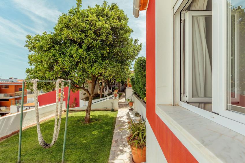 in Algés mit Kleinem gemeinsamem Pool - foto 16