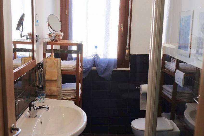 Superior Zwei-Zimmer-Wohnung - foto 8