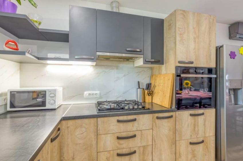 Four Bedroom Holiday House Mali Raj with Pool - foto 8