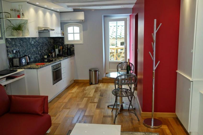 SCHÖNES STUDIO MIT GARTEN FÜR 2 IM DORF - foto 8