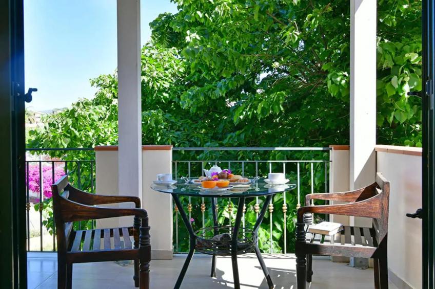 APARTMENTS VILLA LINDA - Bilo 2 Pax Superior Balcony Seaview - B2SVB3SV B4SV - foto 17