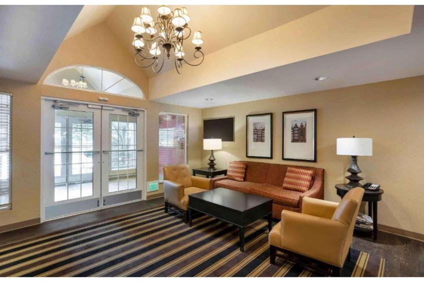 1 Queen Bed | Non-Smoking, Kitchen - foto 5