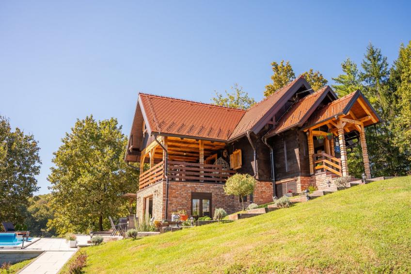 House Tri srca - foto 42