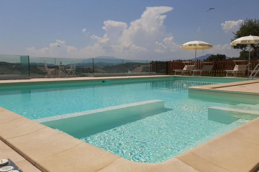 Villa mit atemberaubender Aussicht und privatem Pool - foto 5