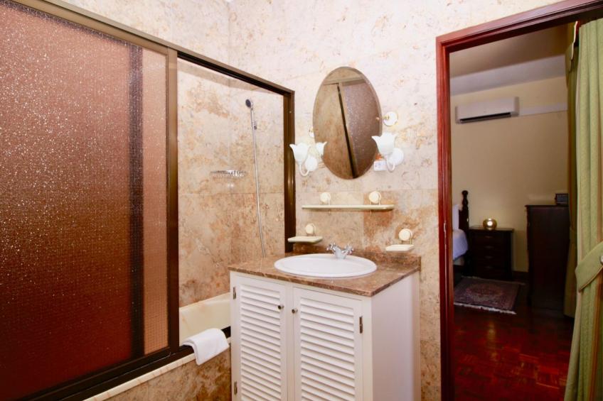 Villa Lapa in Câmara de Lobos - foto 17