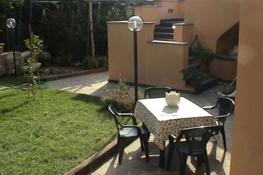 Rosa' Wohnung mit privatem Garten - foto 8