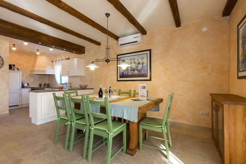 Holiday house with a rustic touch and pool on Krk - BF-YRZYR - foto 21