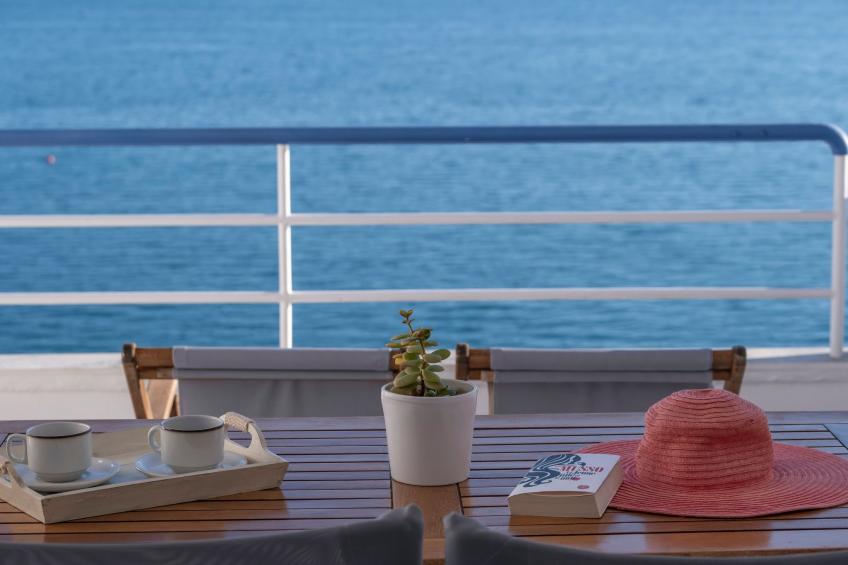 Luxuriöses Apartment mit einem Schlafzimmer direkt am Wasser, Meerblick - foto 2