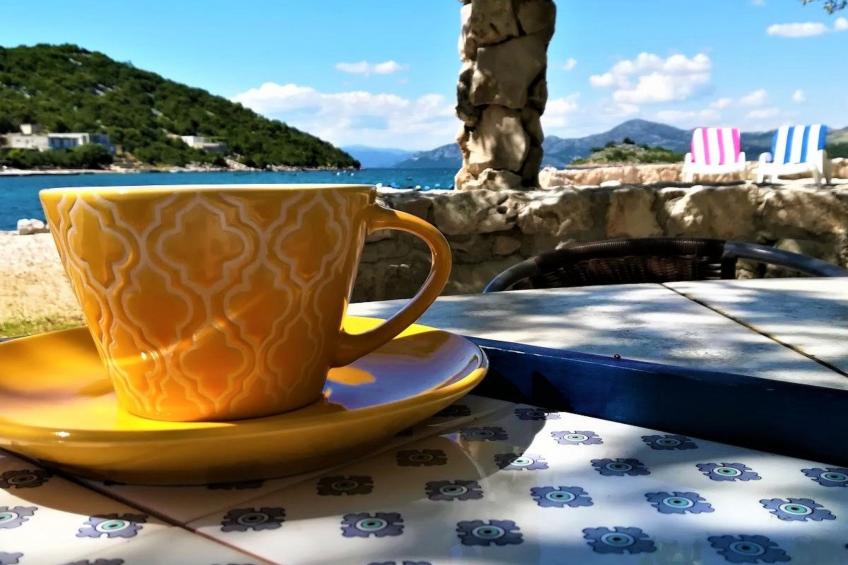 Anwesen mit Blick auf das Wasser - foto 6