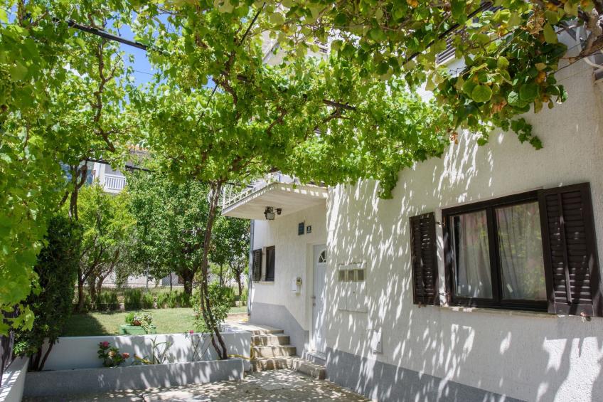 Gemütliches Häuschen mit großer Terrasse - foto 21