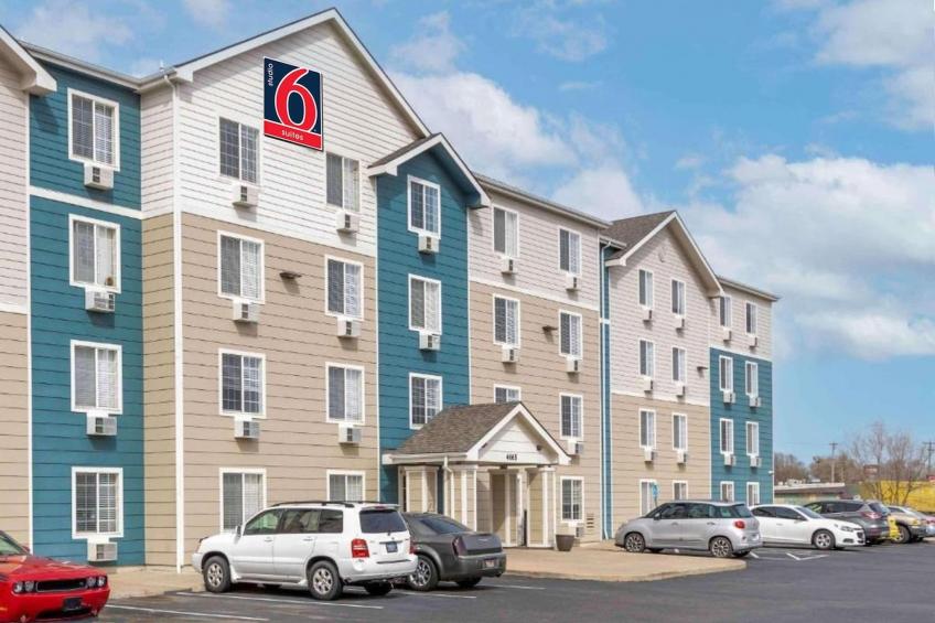 1 Full Bed | Mobil Acc RI Shwr Nsmk Kitchen