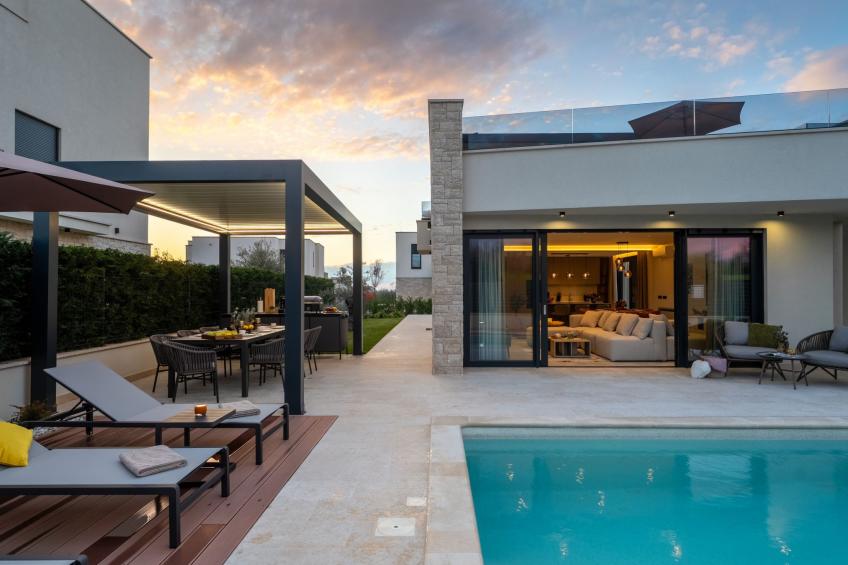 Luxuriöse Villa mit Pool und Whirlpool in Porec - foto 49