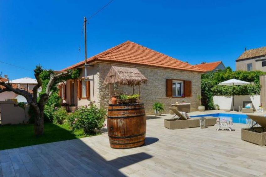 Modern Holiday house Gatsby only 40m from the sea
