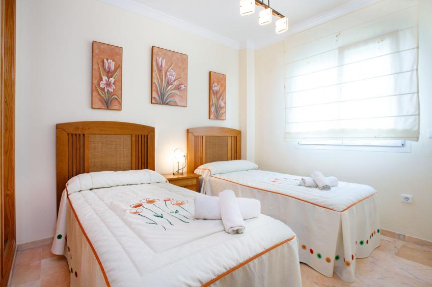 Urb. La esperanza - foto 13