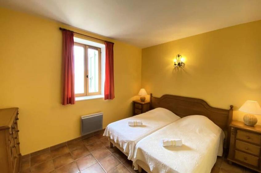 04b9 : Beau T3 Au Coeur Des Lavandes - Piscine - foto 17