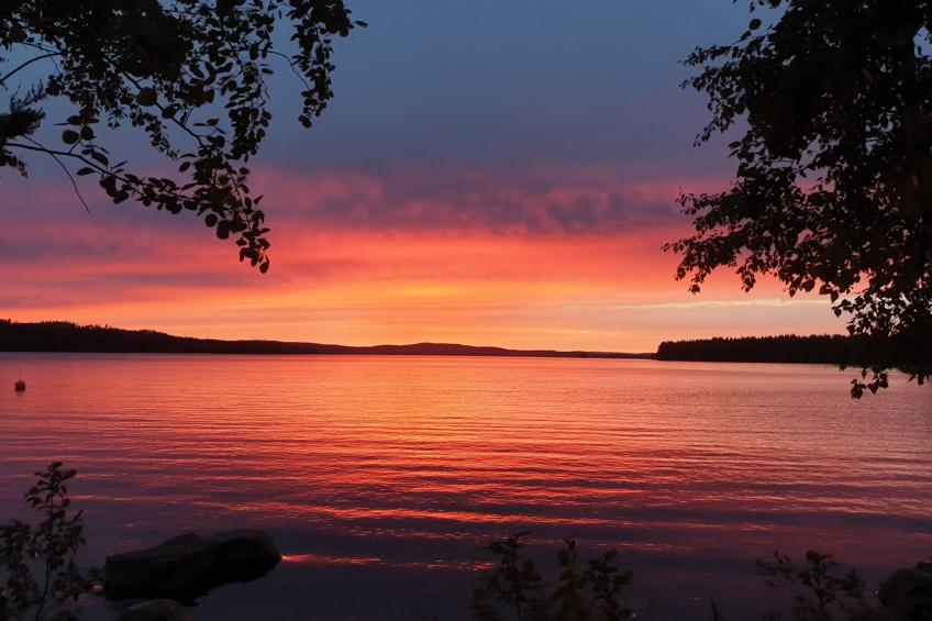 Schönes Ferienhaus am See Runn - foto 8