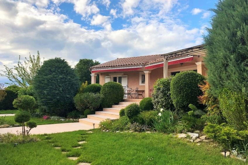 Urlaub im Süden zwischen Meer und Bergen