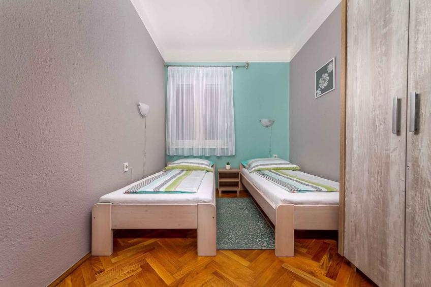 Holiday home near the center - BF-D2GZ3 - foto 9