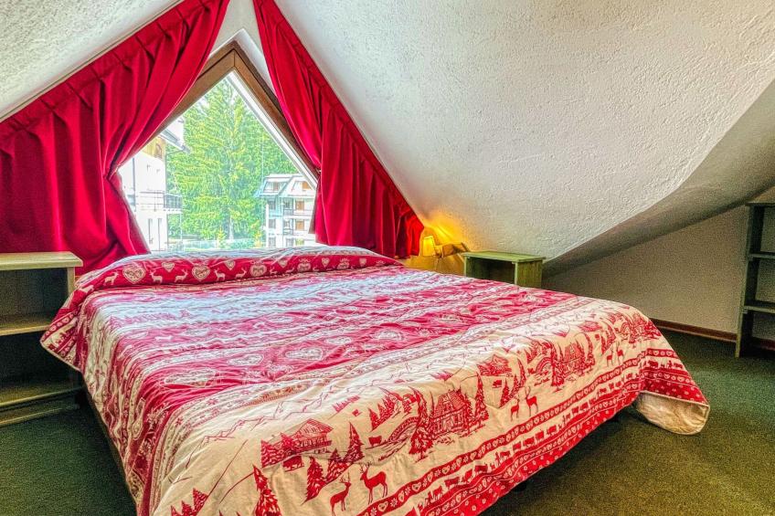 Drei-Zimmer-Dachgeschosswohnung 6 p.l. Villa Frejus - foto 16