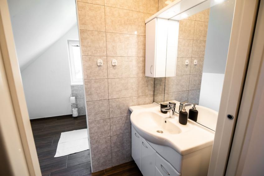 Mountain View Haven Apartments - One Bedroom Apartment  with Balcony - foto 23