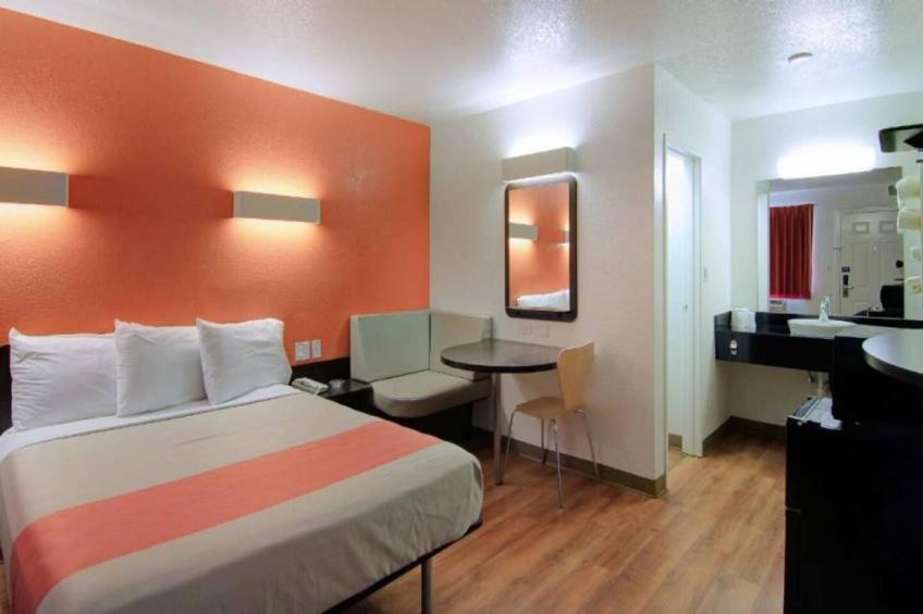 1 Queen Bed - foto 3