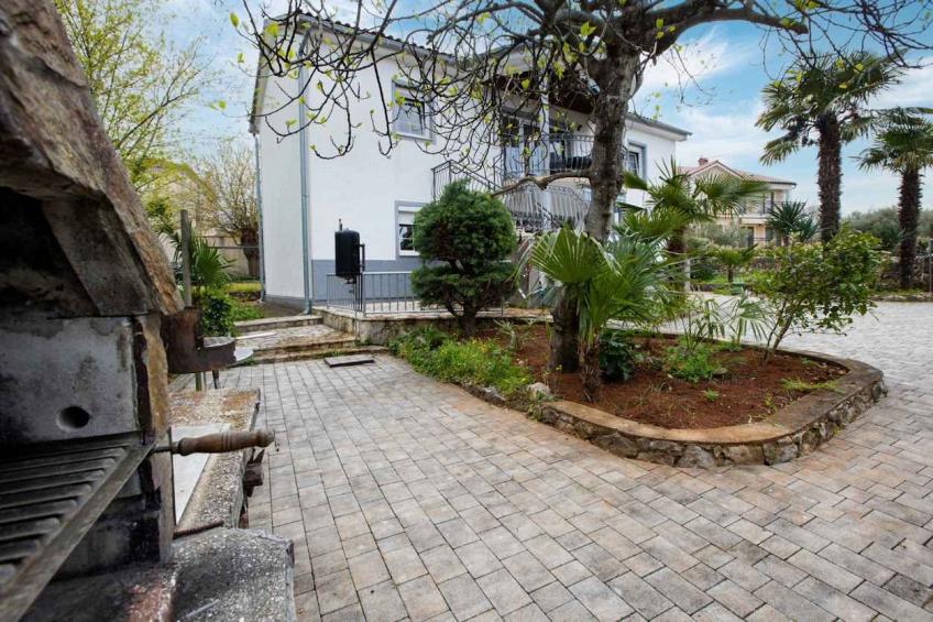 Holiday apartment mit Balkon - BF-J64K8 - foto 8