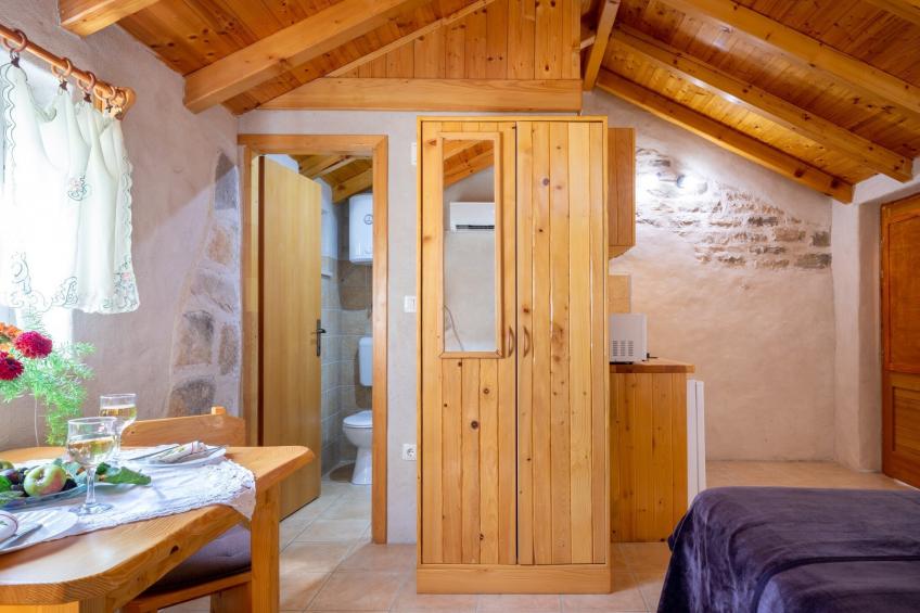 Stone House Harmony -Studio Apartment with Patio and Garden View ( 2 ) - foto 30