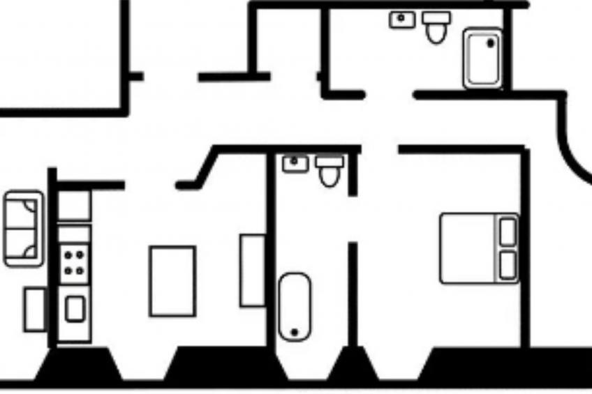 Ingleby Manor - South Front - foto 15