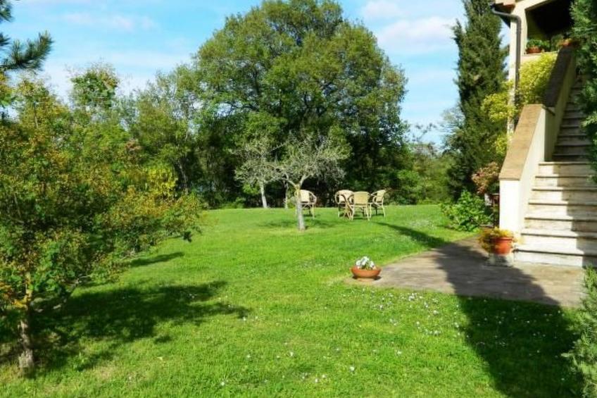 Haus Claudia mit schönem Garten - foto 17