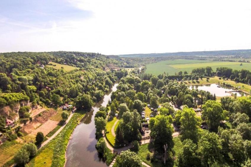 Burgblick im Saale Unstrut Weingebiet - foto 25