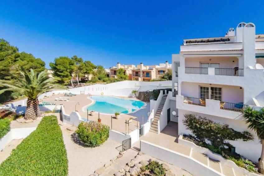 mit Pool, umgeben von Natur - foto 34