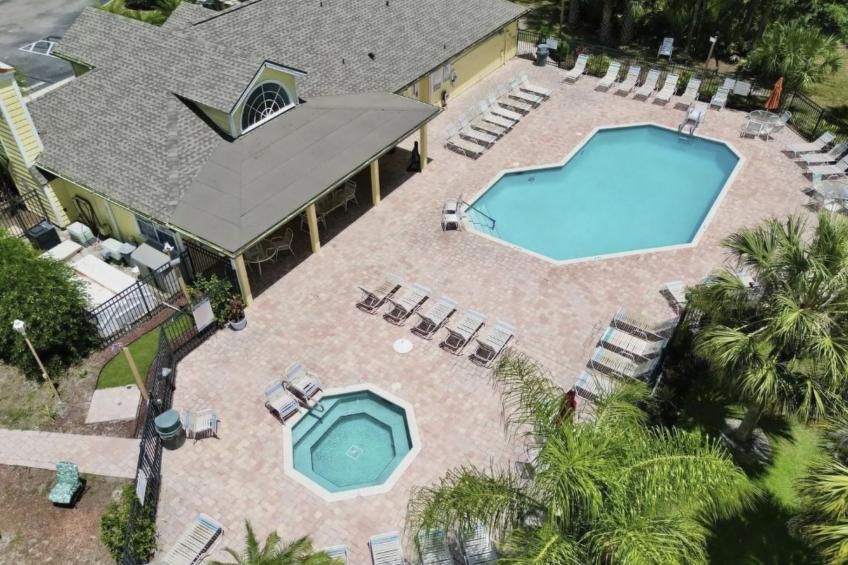 3-Bett-Eigentumswohnung Familienspaß in der Nähe von Disney" - foto 4