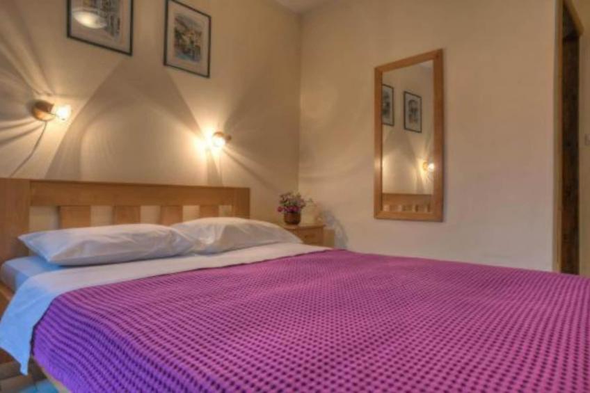 Quaint & Affordable Stay in Budva Traditional Stone House - Double Room 1