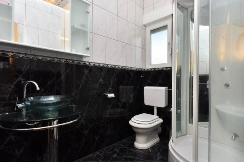 "Red" mit Blick auf das Wasser - foto 24