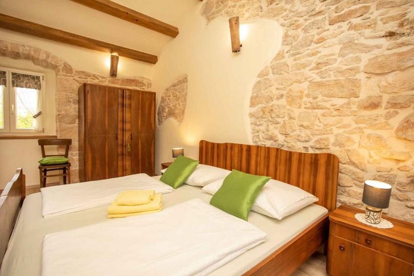 Villa mit Pool - BF-7YDJT - foto 32
