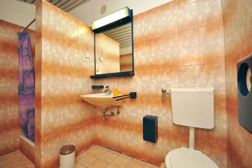 Vakantiewoning met balkon en airco - BF-CT6DY - foto 6