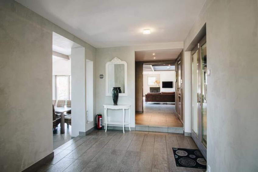 Magnifique Propriété Avec Vues Panoramiques Et Piscine Privée - foto 12