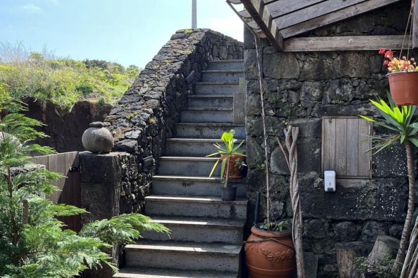 "Vinea Lava" mit Blick auf das Wasser - foto 68