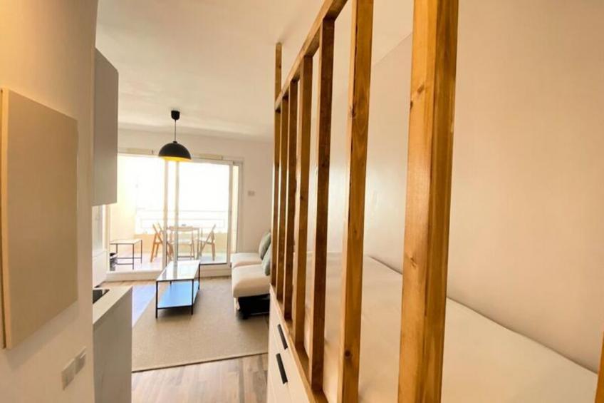 06ai - Beau Studio Rénové - Vue Mer Et Piscine - foto 3