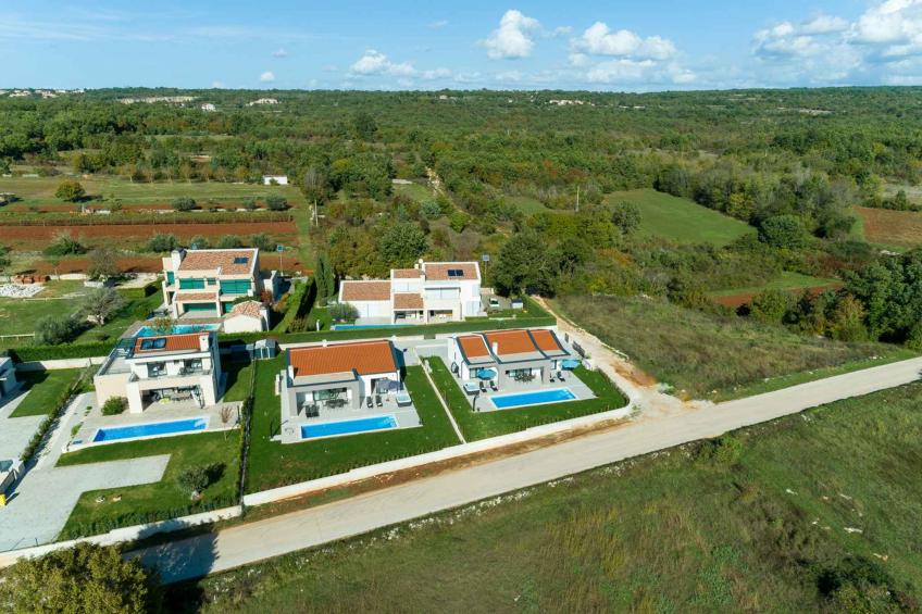 Villa mit Pool und Whirlpool - BF-Y4W8G - foto 10