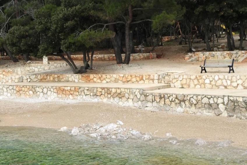 Gemütliches Ferienhaus in Pinezići mit großer Terrasse - foto 24