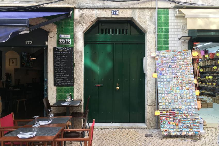 Die Memoiren der traditionellen Künste, Balcony at Downtown - foto 22