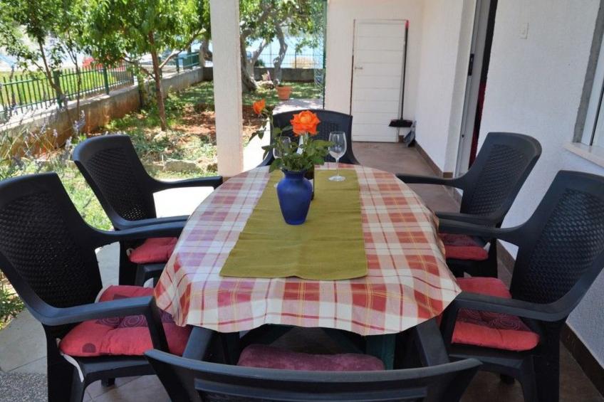 in Poljica mit privatem Parkplatz - foto 6