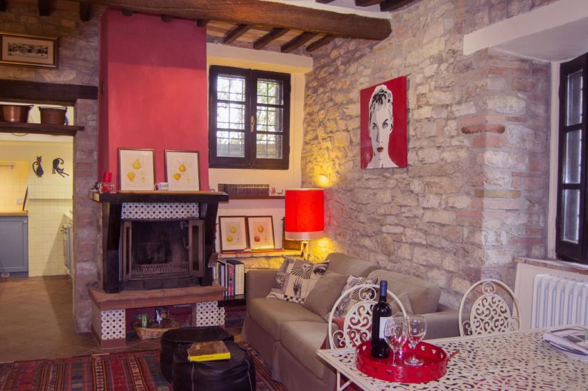 Altes Steinhaus mit Garten - foto 26