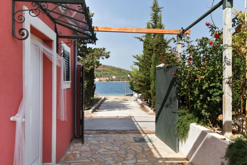 Luxuriöses Haus direkt am Strand, große Terrasse, Pool - foto 15