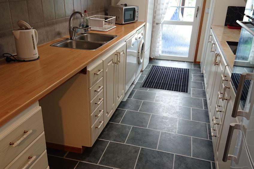 Familienfreundliches Ferienhaus mit großem Garten - foto 10