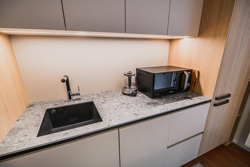 Elegant and Scenic Peaceful Apartments Portoroz - One Bedroom Apartment with Terrace - foto 11