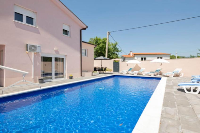 Charming Villa Nina with Pool - Four Bedroom Villa With Terrace and Swimming pool - foto 16