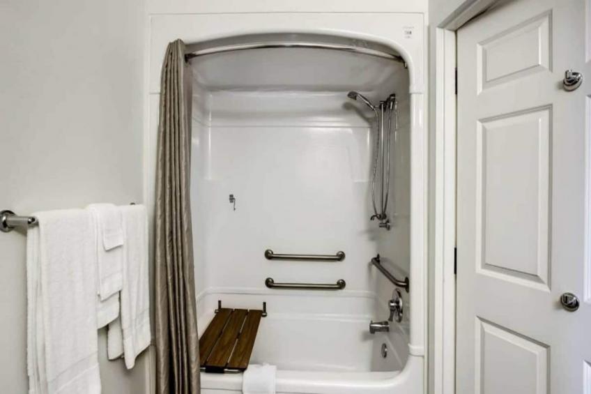 1 QUEEN BED  NON-SMOKING - foto 19