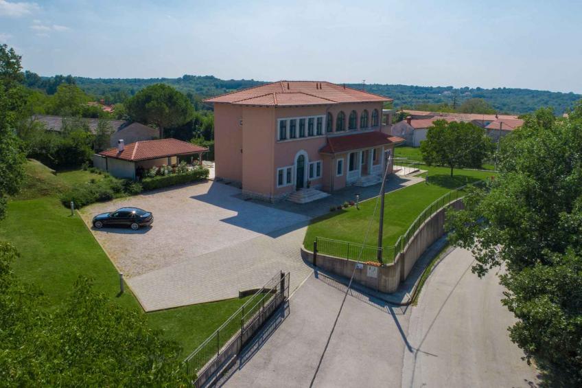 Villa met airconditioning en zwembad - BF-2W85X - foto 14